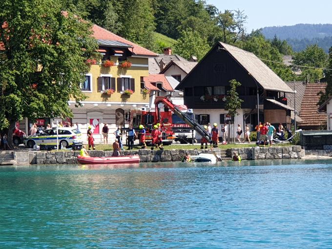 Blejsko jezero nesreča | Foto: Luka Artelj