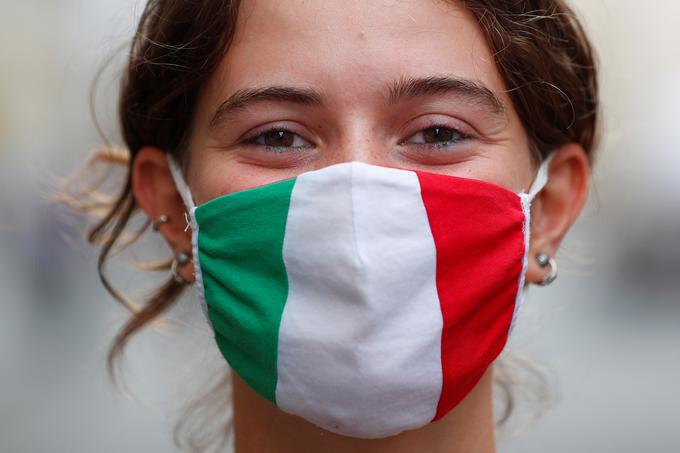 V Italiji je od začetka epidemije covida-19 v februarju umrlo 36.205 bolnikov. | Foto: Reuters