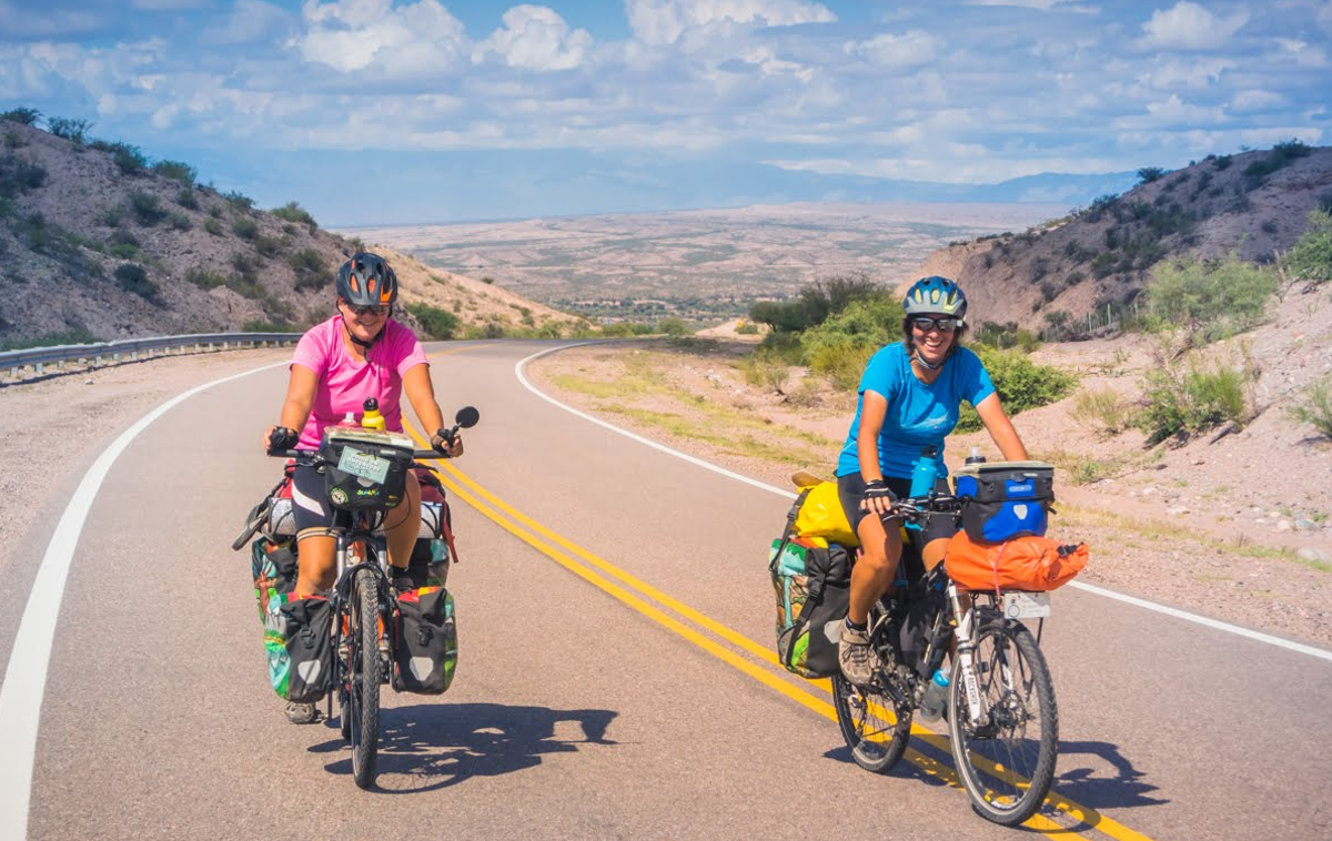 The Bike Wanderers | Barbara in Anja že leto in pol kolesarita po Latinski Ameriki. | Foto Osebni arhiv: Marta Tie