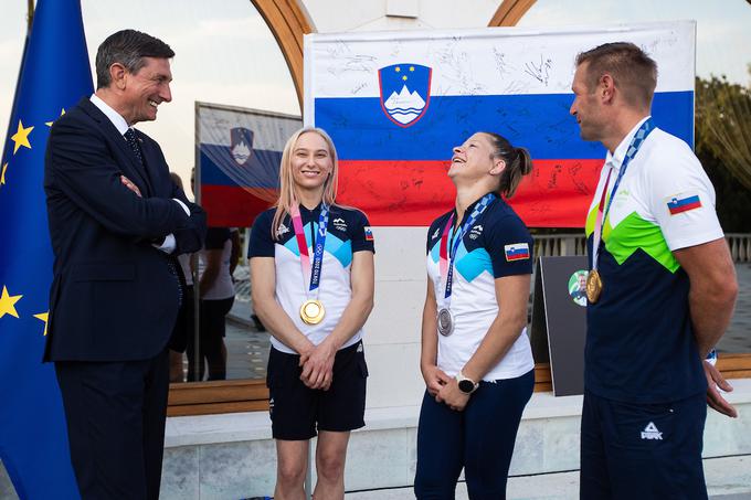 Nekdanji predsednik Borut Pahor je Trstenjakovi lani podelil zlati red za zasluge za izjemne športne dosežke, uveljavljanje Slovenije na svetovnem športnem prizorišču in za navdih ljudem.  | Foto: Grega Valančič/Sportida
