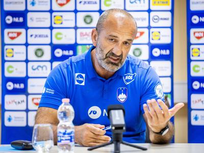 Adžićev seznam rokometašic ne prinaša presenečenj
