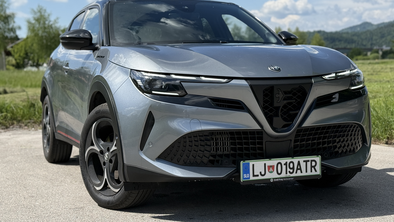 Alfa romeo junior: bodo zapriseženi navdušeni alfisti vriskali ali gledali stran?