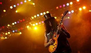 Slash bo izdal album Made in Stoke