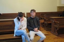 Poskus umora v Poljčanah: obtožena očitke zavrnila