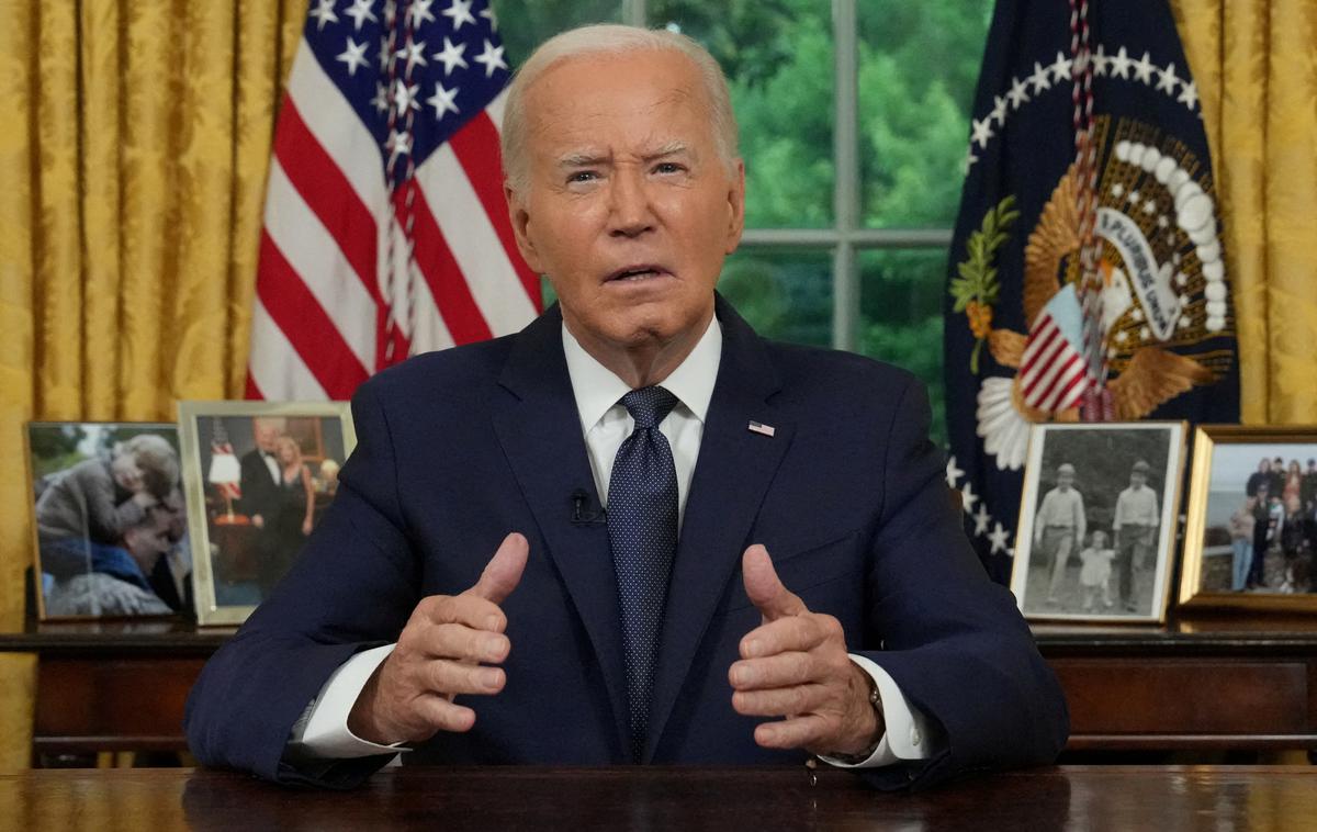 Joe Biden | Ameriški predsednik Joe Biden in njegova žena Jill Biden sta svojcem žrtev izrekla sožalje. | Foto Reuters