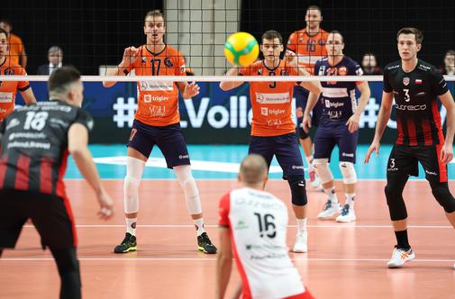 Brez presenečenja ACH Volleyja v polnem Tivoliju proti favoriziranim Poljakom