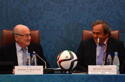 Platiniju in Blatterju grozi sedemletna izključitev