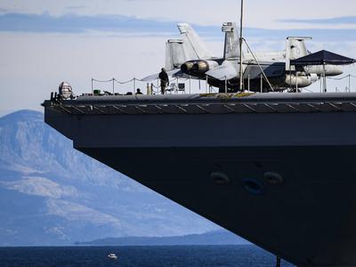 Ameriška letalonosilka Gerald R. Ford zapustila Split