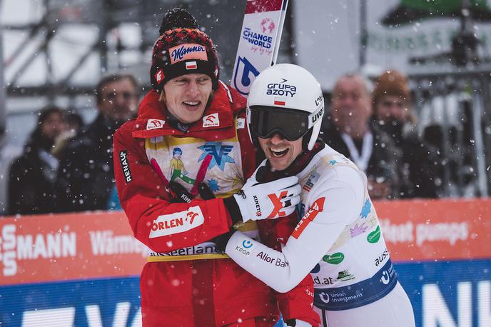 Dawid Kubacki Piotr Zyla | Dawid Kubacki in Piotr Zyla sta zmagovalca premierne super ekipne tekme dvojic svetovnega pokala. | Foto Sportida