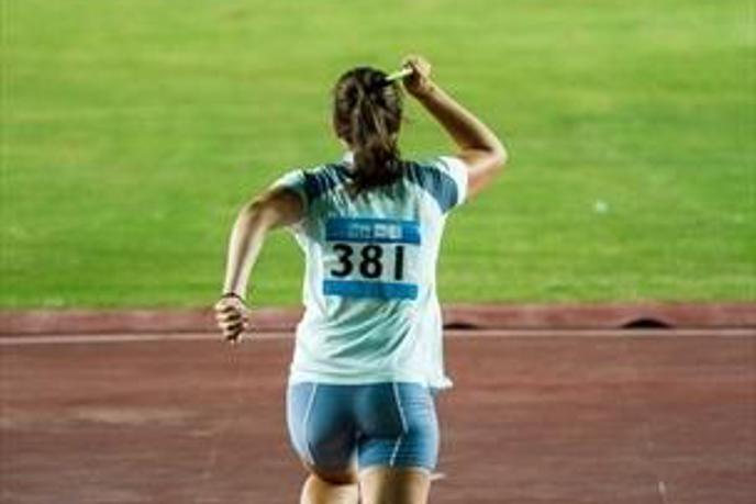 Rokometaši z lahkoto v polfinalu, v finalu še tretja atletinja