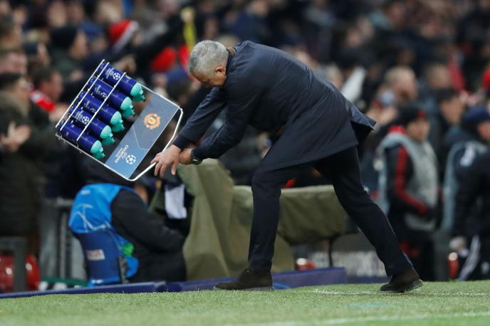Jose Mourinho | Jose Mourinho si je dal duška po zmagovitem zadetku Uniteda. | Foto Reuters
