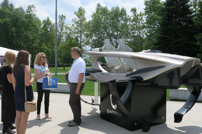 Plovilo Quadrofoil | Foto STA