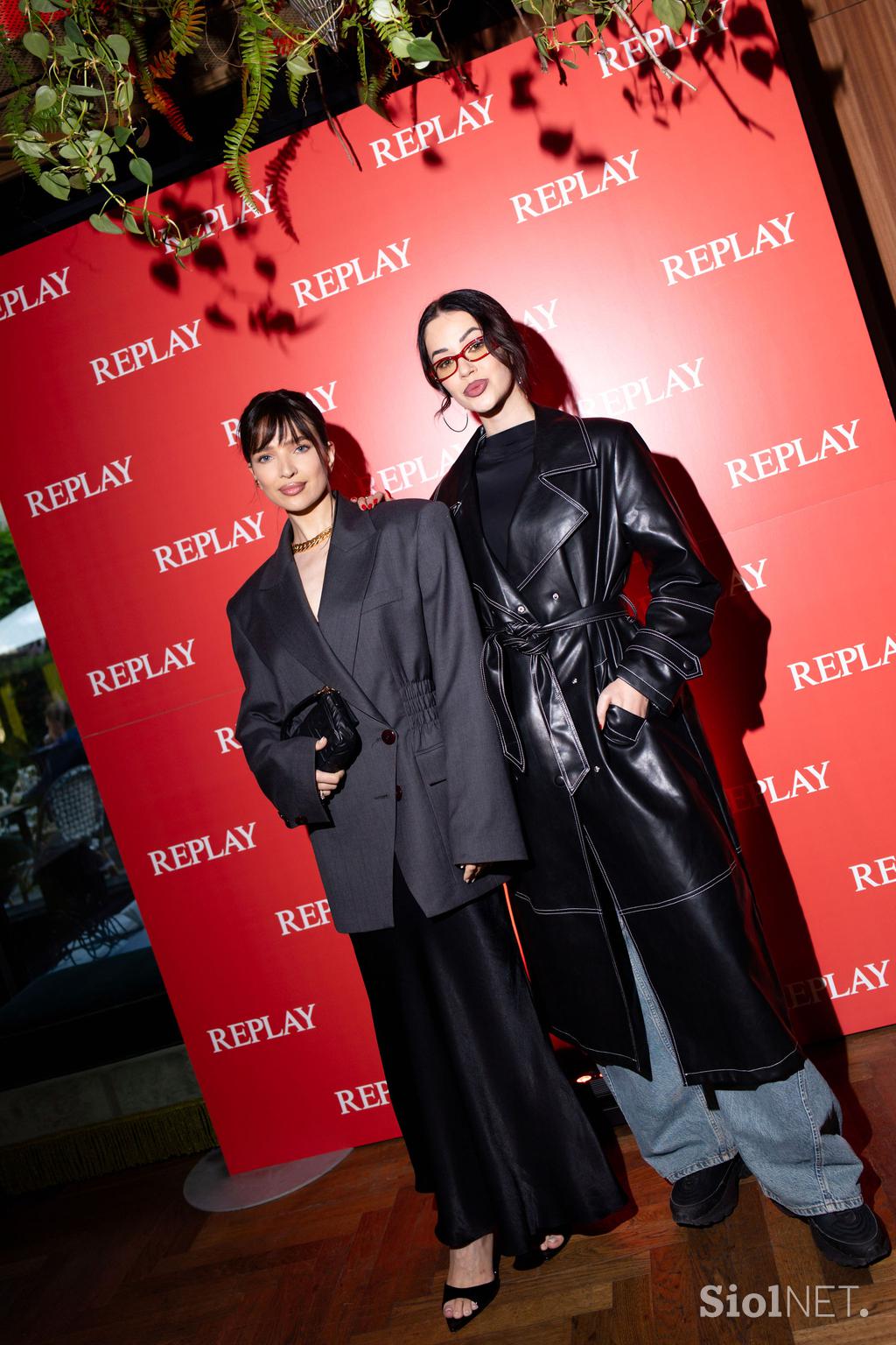 REPLAY The Night