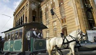 V Mariboru se spominjajo uničenja sarajevskega spomenika Vijećnica
