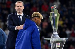 Odmeva ganljiva prošnja Ronalda, a tudi nešportna poteza Yamala