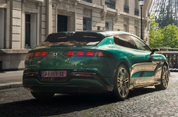 Kitajci megavatne polnilnice obljubili tudi Evropi #foto