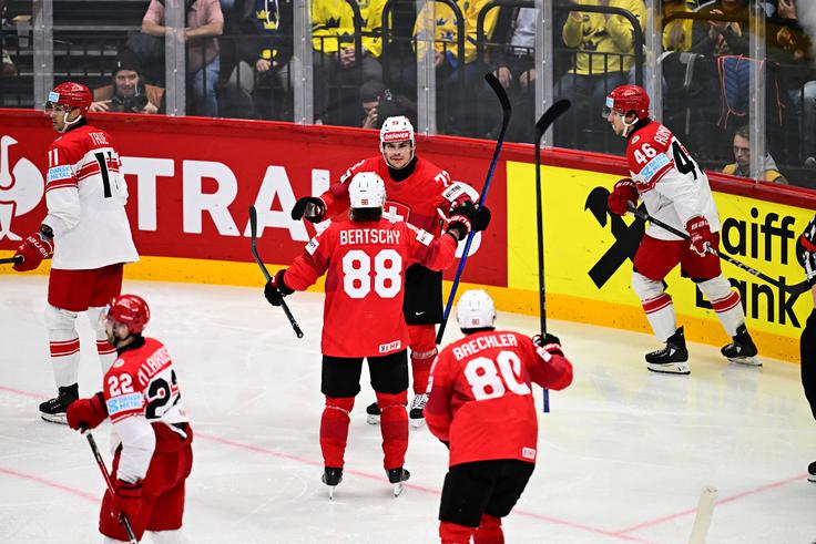 SP v hokeju: Švica - Danska | Foto: Reuters