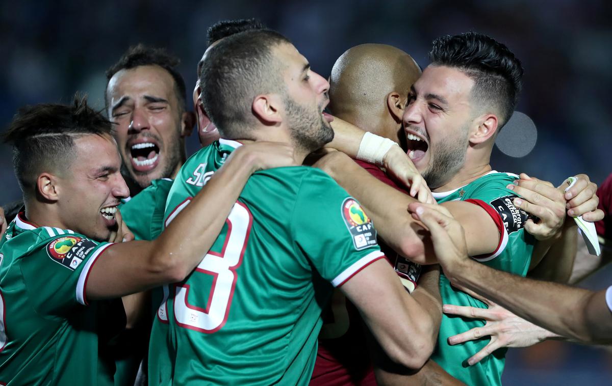 Alžirija nogomet | Alžirija se bo v polfinalu pomerila z Nigerijo. | Foto Reuters