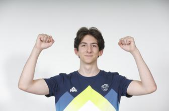 Maksimilijan Žarić po prvih treh serijah drugi, na koncu 40.