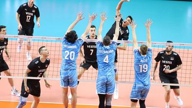 Drugi test Slovenci dobili po petih nizih