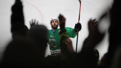 Olimpija z metlo v finale, Tavželj in Climie jeseniška junaka #foto