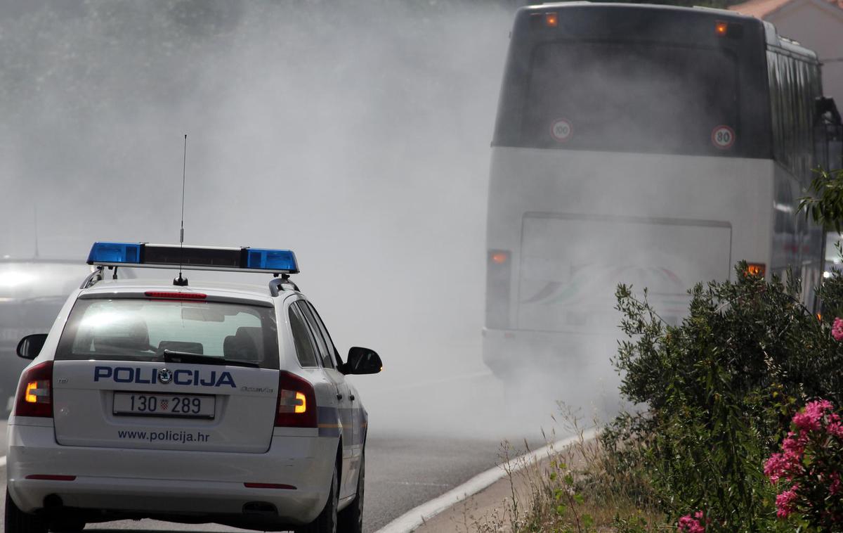 Požar. Hrvaška. Avtobus. | V četrtek je požar izbruhnil na avtobusu blizu Krapine, v petek pa na avtobusu blizu Sinja. Fotografija je simbolična.  | Foto Dusko Jaramaz/PIXSELL