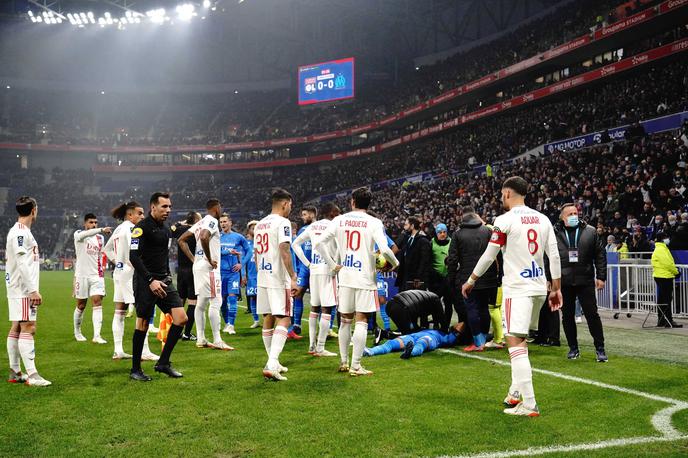 Dimitri Payet | Derbi kroga v Lyonu je prekinil incident. | Foto Guliverimage