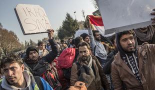 Slovenija bo sprejela 40 sirskih beguncev iz Turčije, k nam prišlo tudi devet Eritrejcev