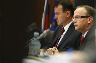 Odbor zavrnil politično odgovornost Žerjava