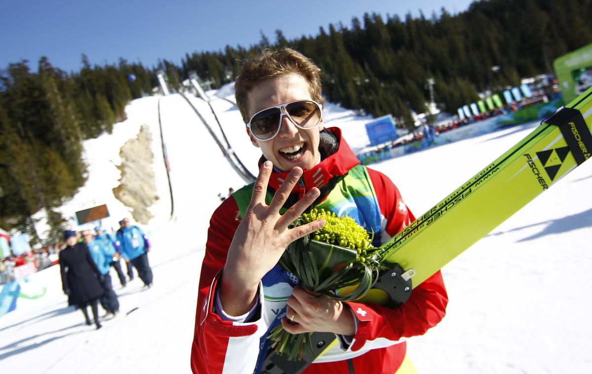 Simon Ammann | Simon Amman je star že 38 let, a bo, kot je napovedal v vlogi skakalca prestopil tudi mejo 40. | Foto Reuters