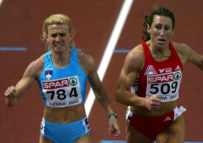 Eden od vrhuncev slovenske atletike: finiš in svetovni rekord Jolande Čeplak na Dunaju leta 2002. | Foto: Reuters
