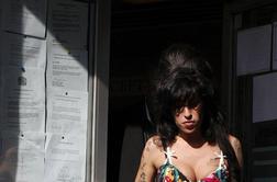Amy ne bo kot Tupac