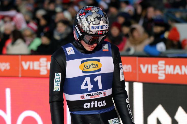 Nammo na naslednjih tekmah ne bo več na čeladi Mariusa Lindvika. | Foto: Guliverimage