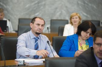 Gašpar Mišič se odpoveduje poslanskemu mestu