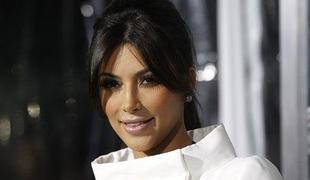 Kim Kardashian toži ameriško trgovino z oblačili