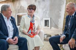 Premier Janša se je srečal z očetom Melanie Trump #foto