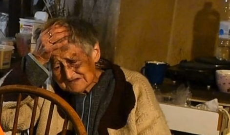 Le teden dni po tem, ko je bila rešena, je umrla babica iz hrvaške hiše groze
