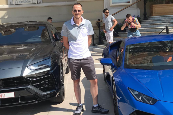 Jean Pormanove | Raphael Graven oziroma Jean Pormanove je več kot deset dni brez premora prenašal različne oblike trpinčenja. | Foto Jean Pormanove / Instagram