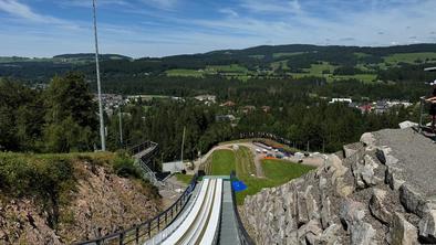 Na drugi tekmi v Hinterzartnu Tina Erzar na šestem mestu