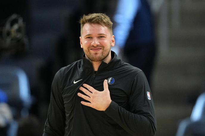 Luka Dončić | Luka Dončić je po menjavi postal bolj priljubljen. | Foto Reuters