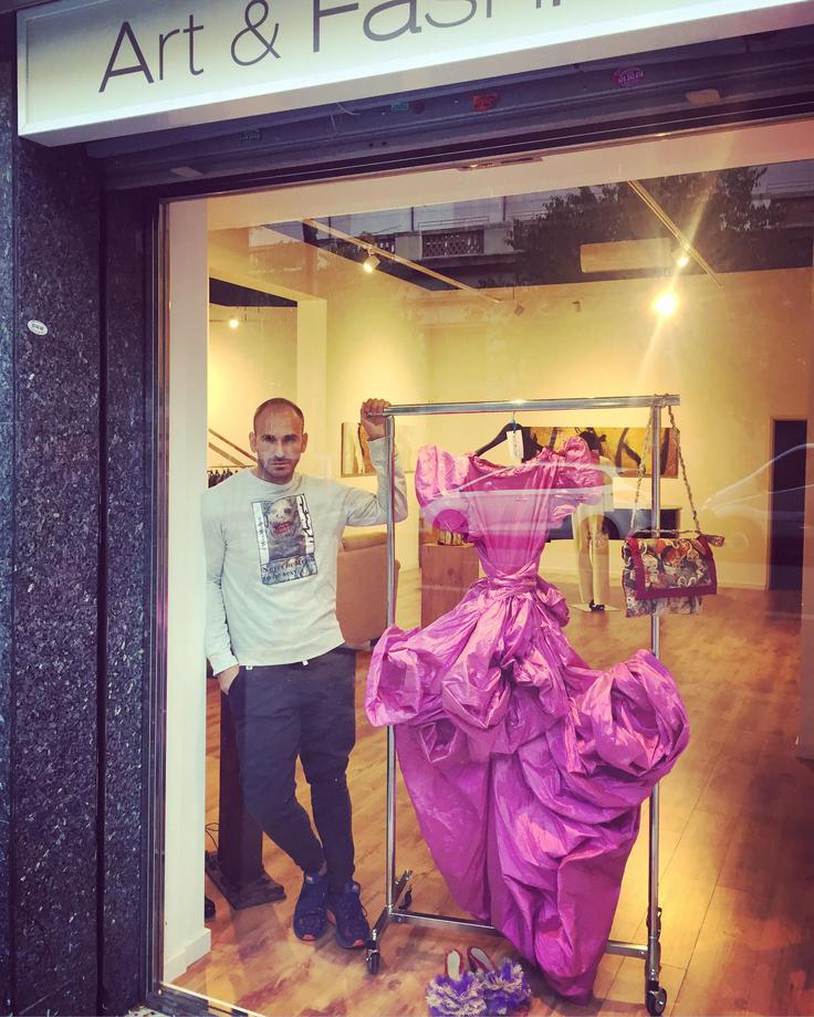 Mira in njegova dela v Barceloni podpira galerija Begemot Art & Fashion. | Foto: Osebni arhiv