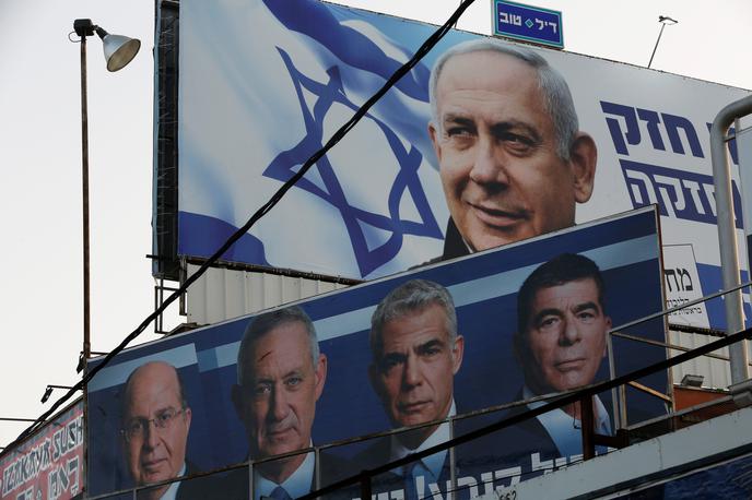 Izrael volitve | Predvolilni plakat stranke Likud, ki jo vodi izraelski premier Benjamin Netanjahu. | Foto Reuters