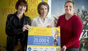 Bogata popotnica za prihodnost: donacija v vrednosti 20 tisoč evrov za Vesele nogice