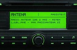 Funkcija tipke INFO na radiu
