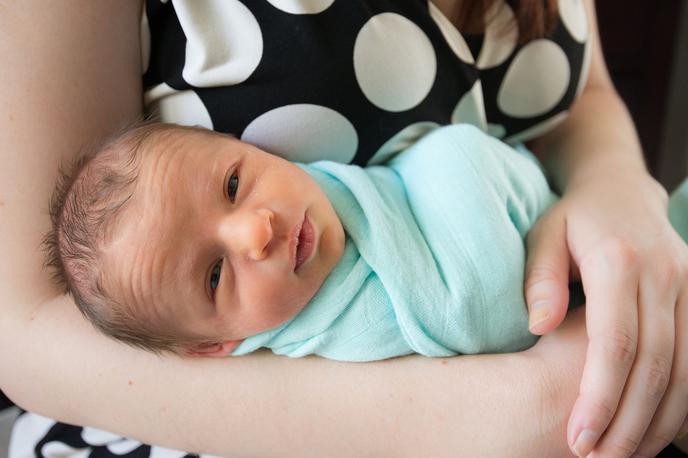dojenček, novorojenček | V Sloveniji je neonatalna umrljivost, torej prvih 28 dni po rojstvu, najnižja v Evropi in znaša 0,7 na 1000 živorojenih otrok. | Foto Pixabay