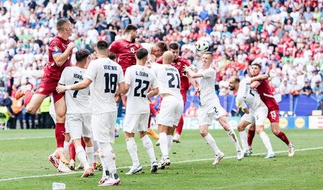 Srbija v zadnji akciji šokirala Slovenijo, tudi Angliji le točka