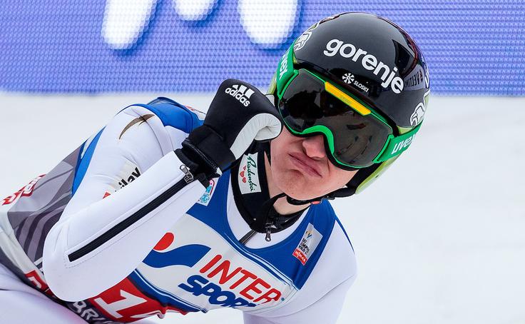 Peter Prevc je v drugo skočil veliko bolje. | Foto: Sportida