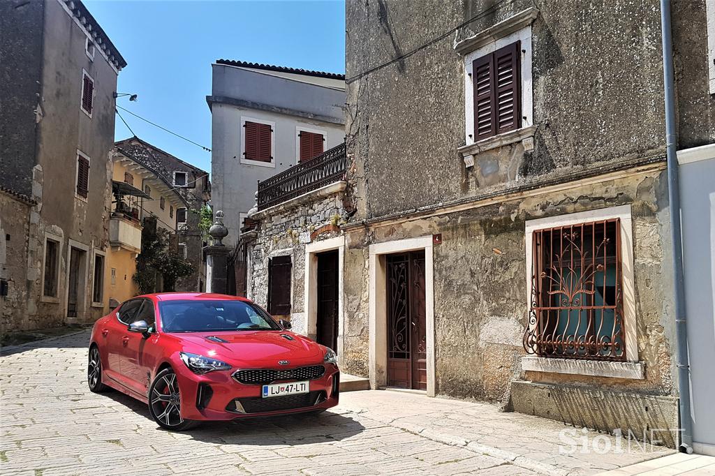 Kia Stinger Istra