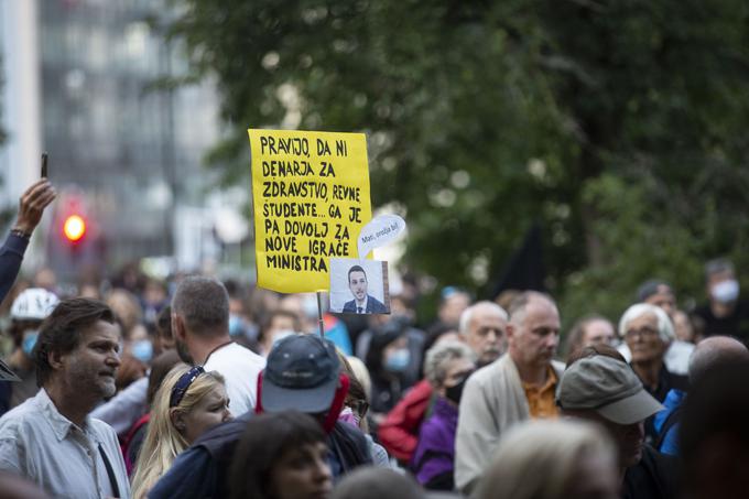 Protesti, skupščina. | Foto: Bojan Puhek