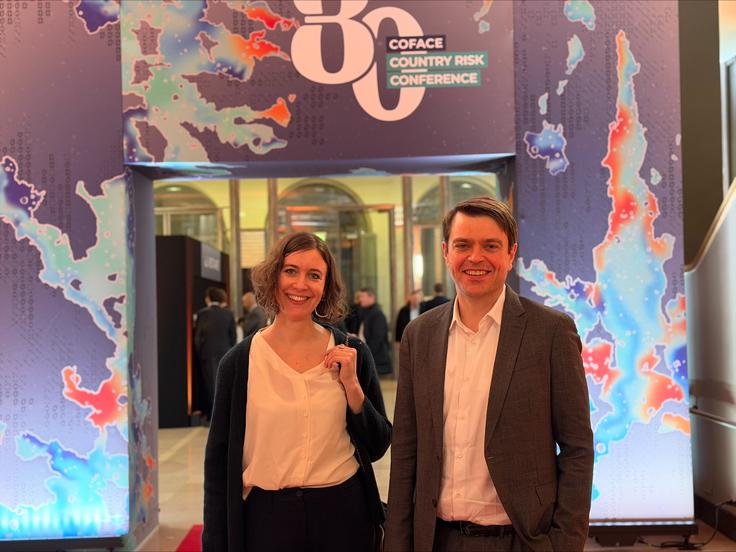 "Obstaja tveganje, da bo vse, kar ustvari umetna inteligenca, prevzela le peščica podjetij in peščica držav," sta prepričana raziskovalca.  | Foto: Verena Schwarz/Regionalna vodja komunikacij